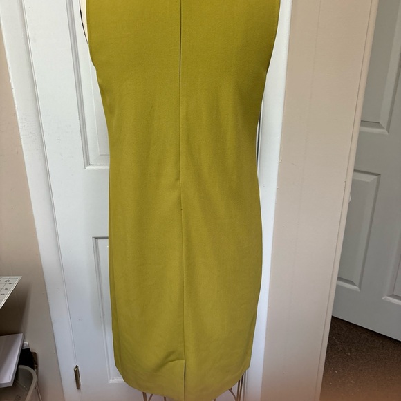 J.Jill Laurel Chartreuse Green Sleeveless Shift Dress Classic Career size 4 - Picture 3 of 7